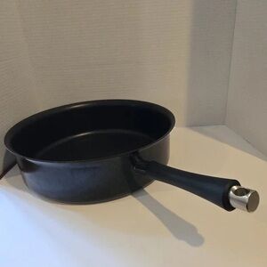 Nordic Ware Black Frying Pan